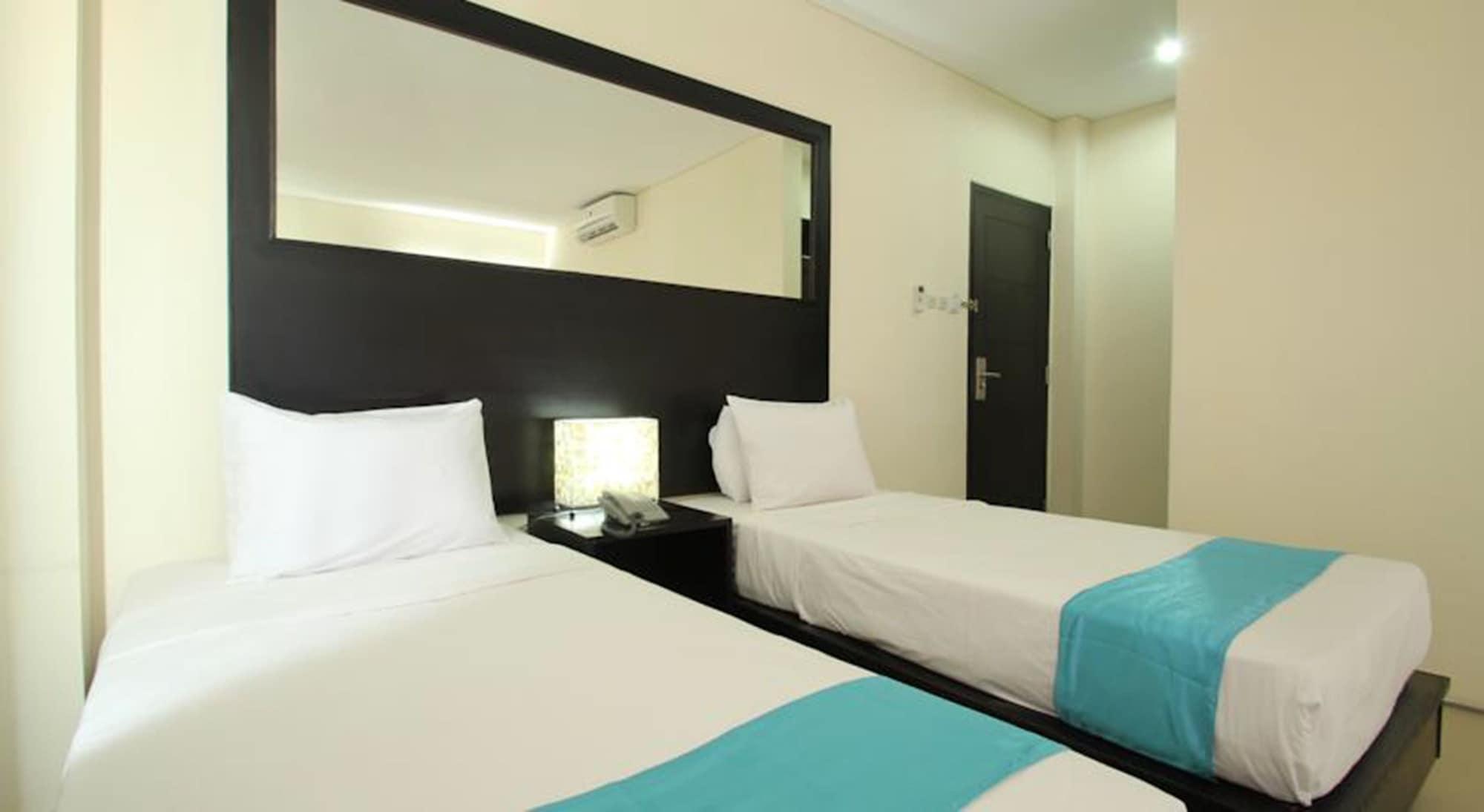 Airport Kuta Hotel And Residences Tuban Exterior foto